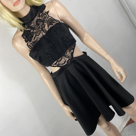 🌸ASOS DRESS - Picture 2 of 7